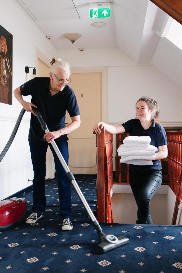 Villa-Hotel De Kroon Gennep エクステリア 写真