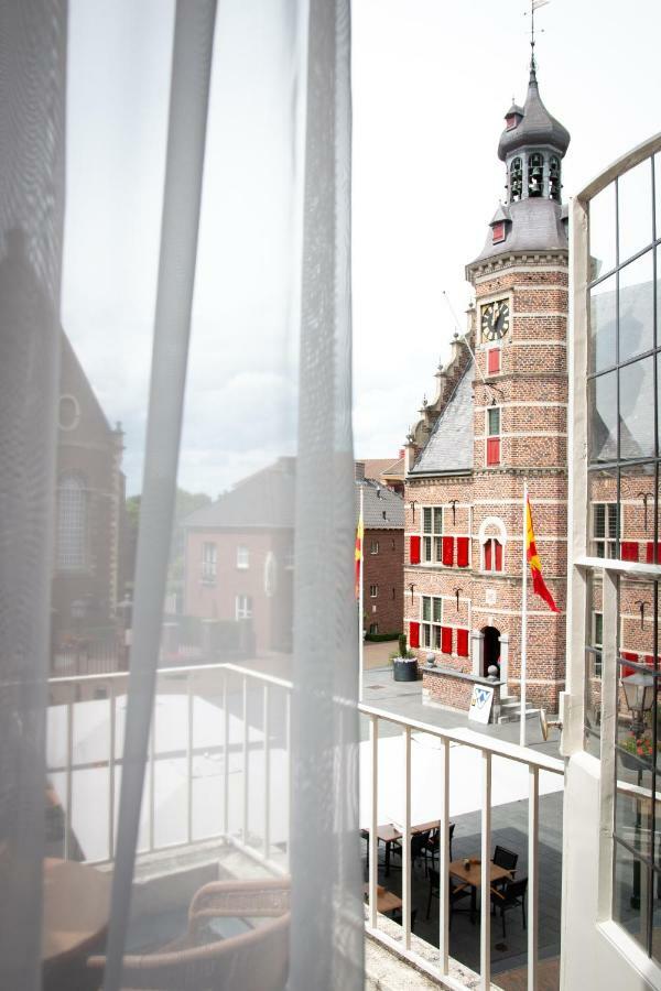Villa-Hotel De Kroon Gennep エクステリア 写真